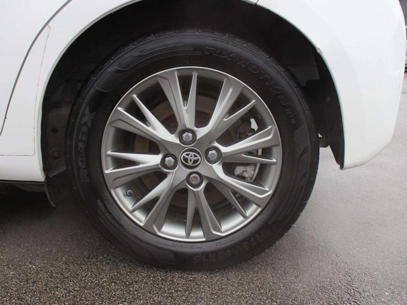 Used Toyota Yaris 2018 for sale - 77834330: Photo 34