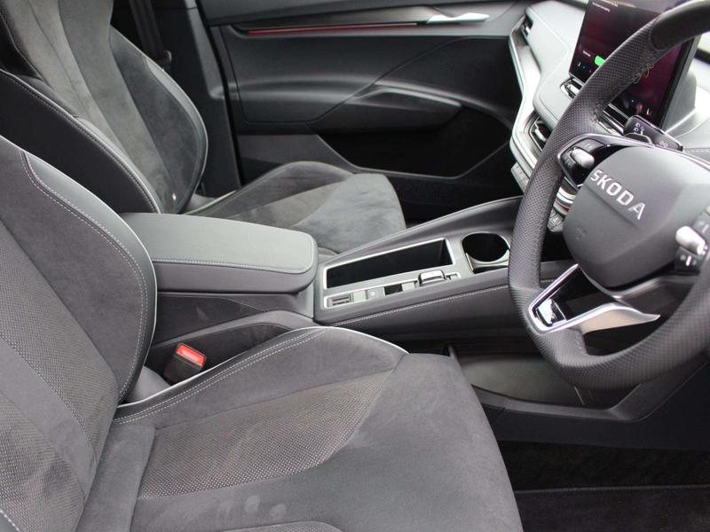 Used Skoda Enyaq 2025 for sale - 78153152: Photo 10