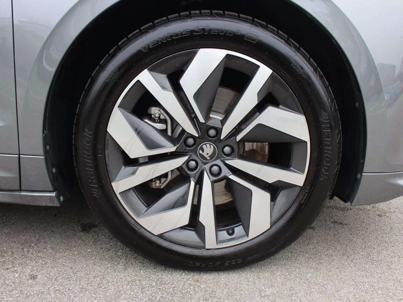 Used Skoda Enyaq 2025 for sale - 78153152: Photo 23