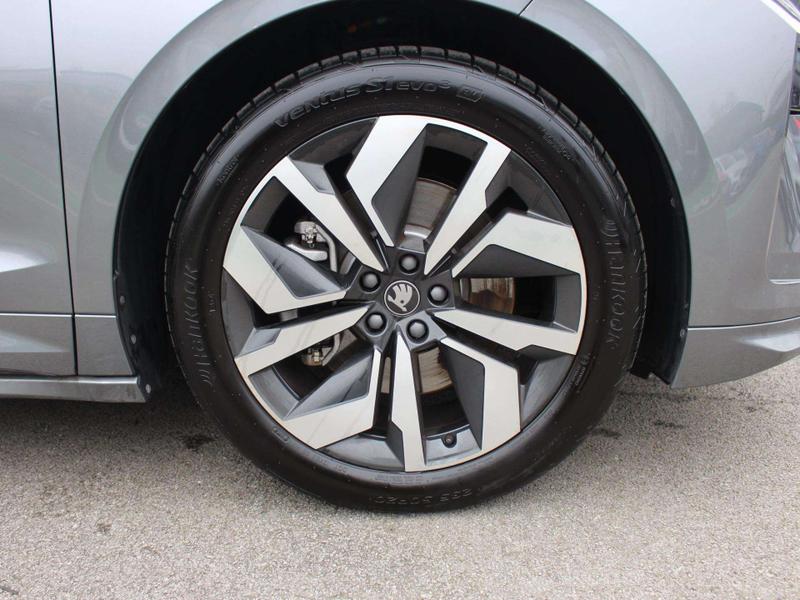 Used Skoda Enyaq 2025 for sale - 78153152: Photo 5