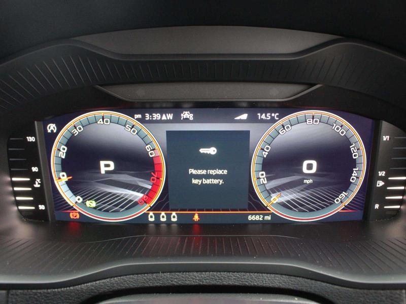 Used Skoda Karoq 2023 for sale - 76038241: Photo 11