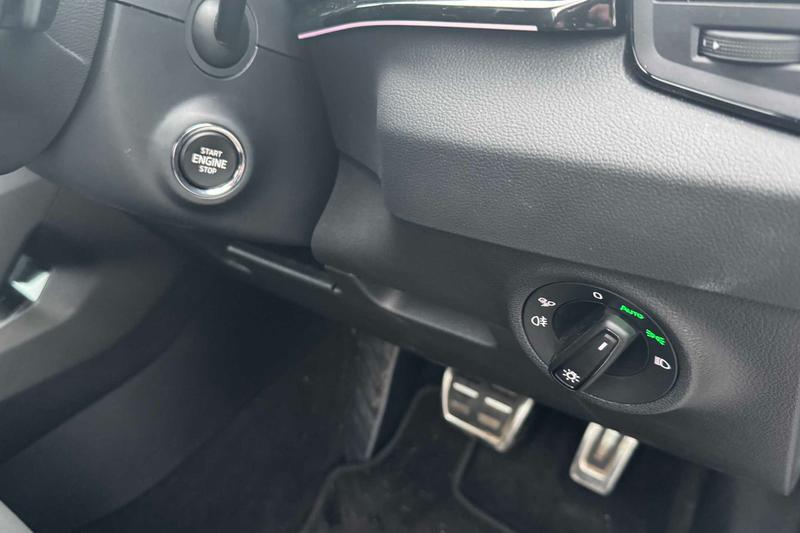 Used Skoda Karoq 2025 for sale - 77268761: Photo 17