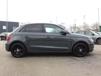 Used Audi A1 2018 for sale - 77809636: Photo