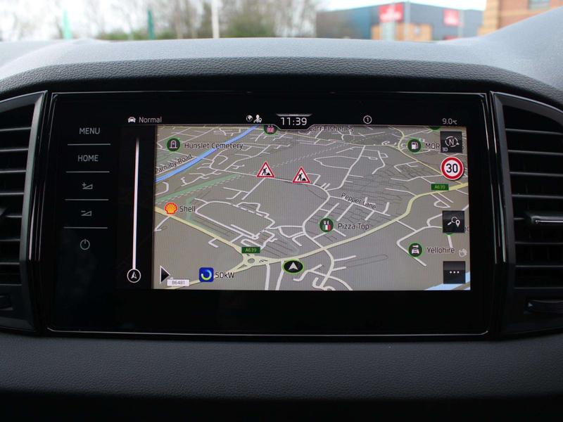 Used Skoda Karoq 2025 for sale - 77619853: Photo 33