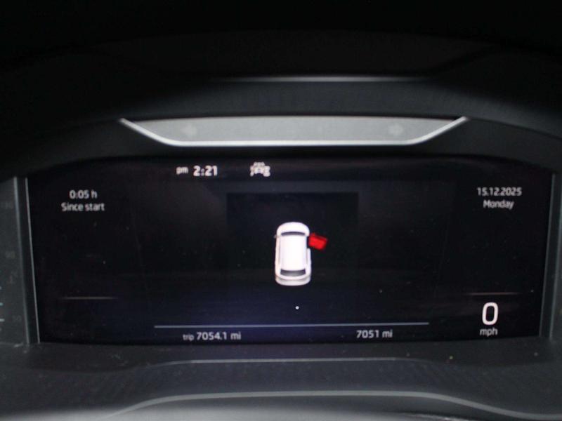 Used Skoda Karoq 2025 for sale - 76730168: Photo 11