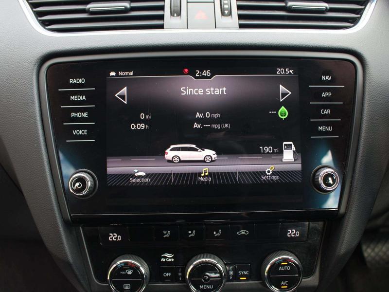 Used Skoda Octavia 2020 for sale - 76104704: Photo 29
