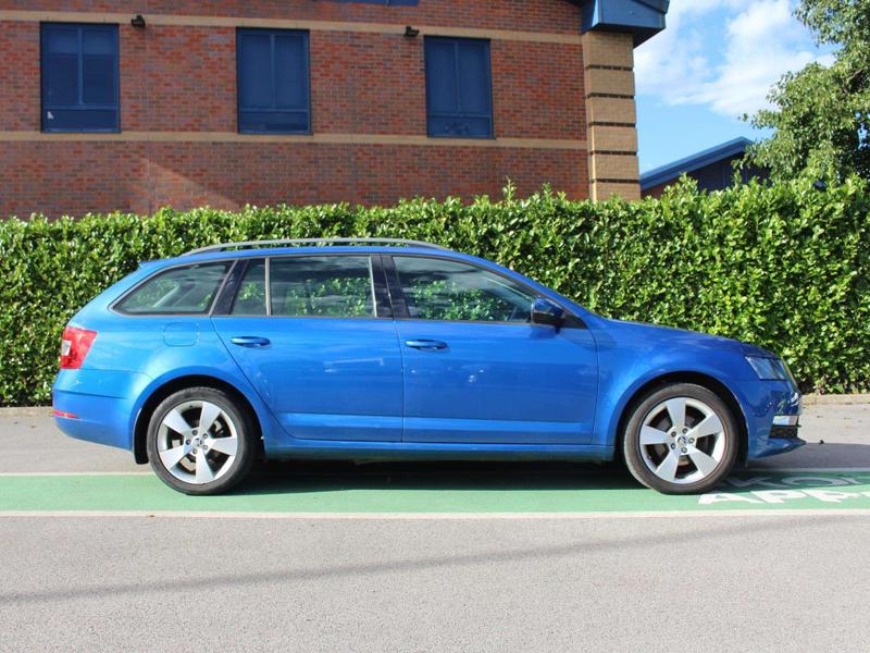 Used Skoda Octavia 2020 for sale - 76104704: Photo 5