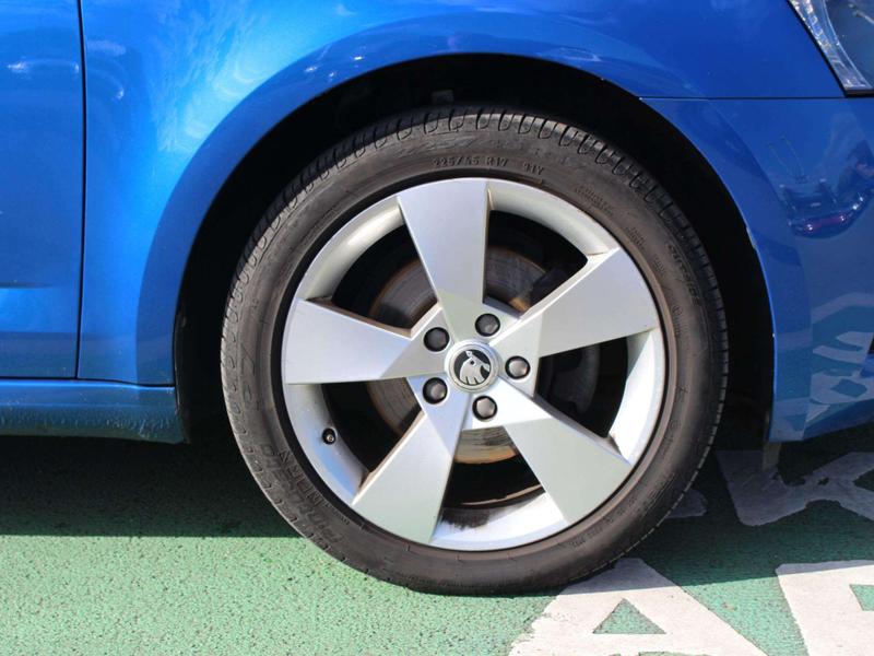 Used Skoda Octavia 2020 for sale - 76104704: Photo 6