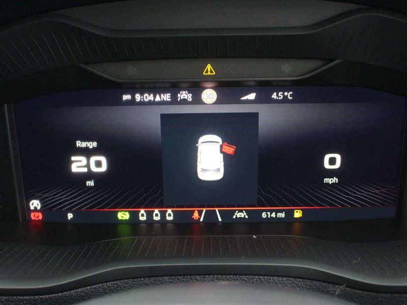 Used Skoda Karoq 2025 for sale - 77528958: Photo 12