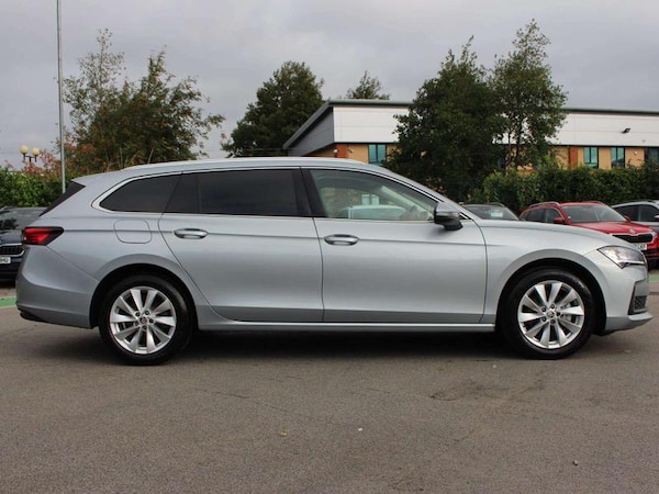 Used Skoda Superb 2024 for sale - 76006232: Photo 5