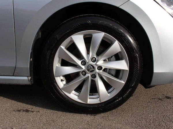 Used Skoda Superb 2024 for sale - 76006232: Photo 6
