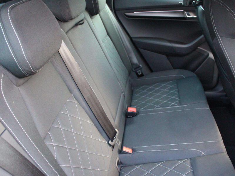 Used Skoda Karoq 2025 for sale - 76312581: Photo 9