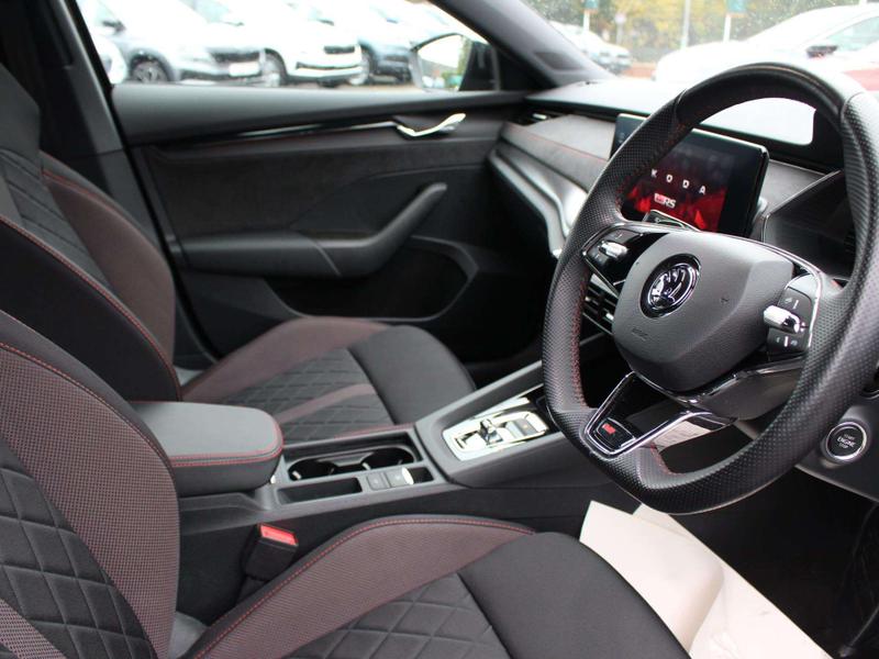 Used Skoda Octavia 2023 for sale - 76452928: Photo 12