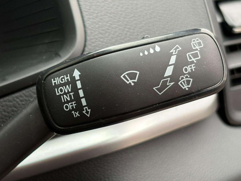 Used Skoda Karoq 2025 for sale - 76882523: Photo 24