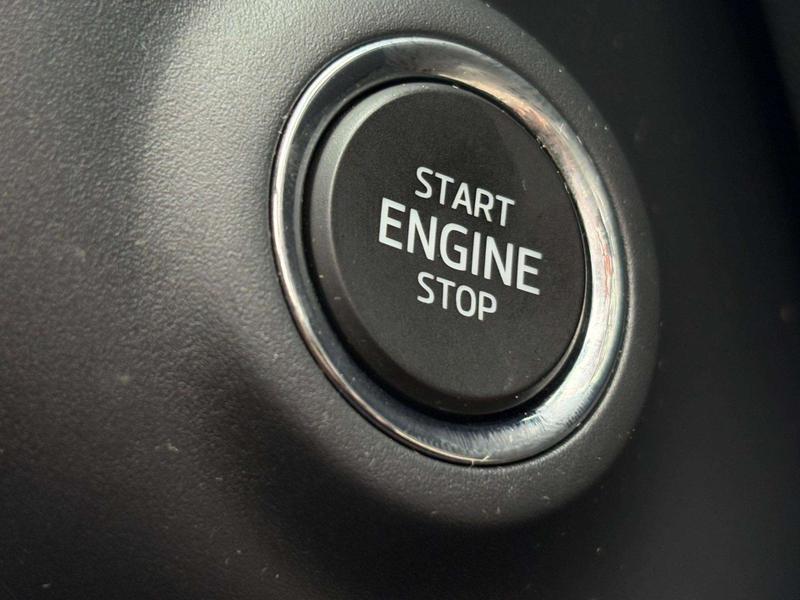 Used Skoda Karoq 2025 for sale - 76882523: Photo 25