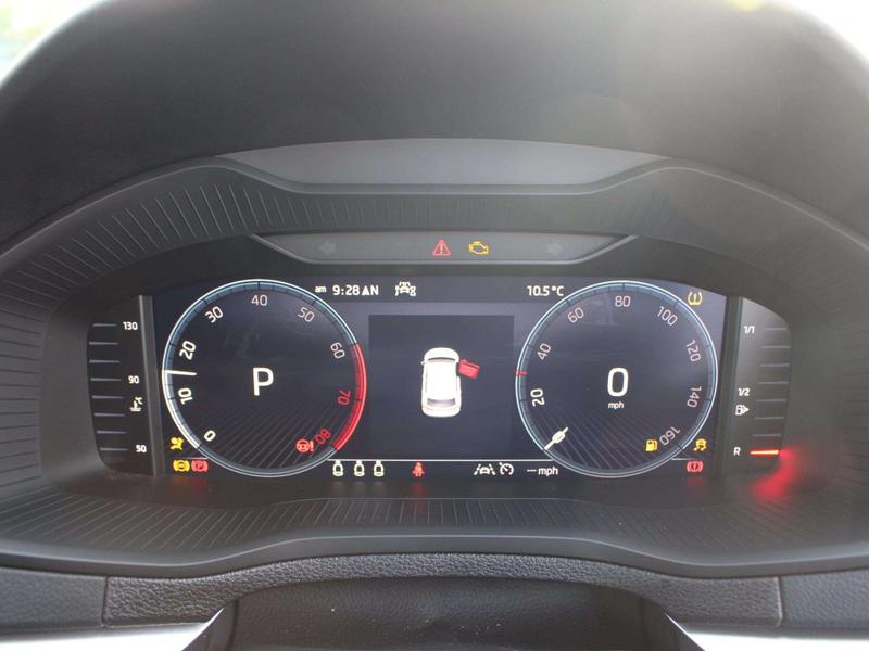 Used Skoda Karoq 2025 for sale - 76534381: Photo 12