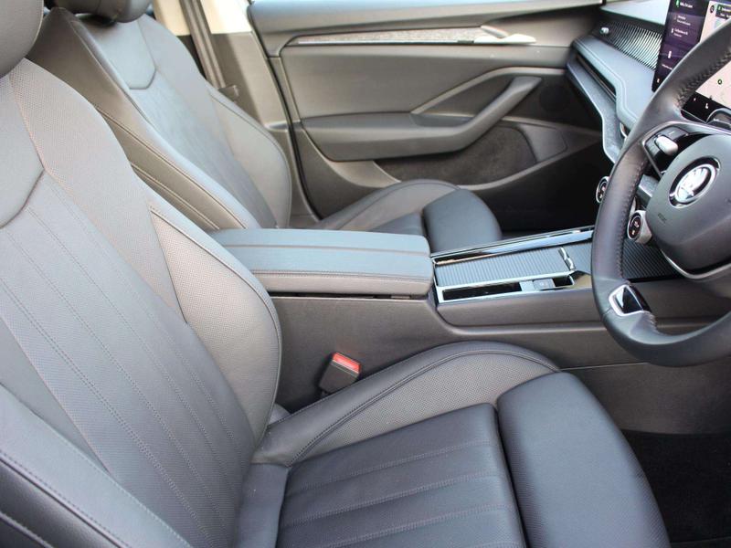 Used Skoda Superb 2024 for sale - 76196636: Photo 10