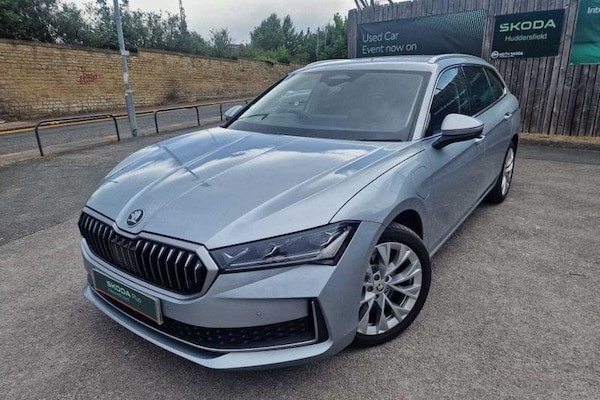 Used Skoda Superb 2024 for sale - 76196636: Photo 12