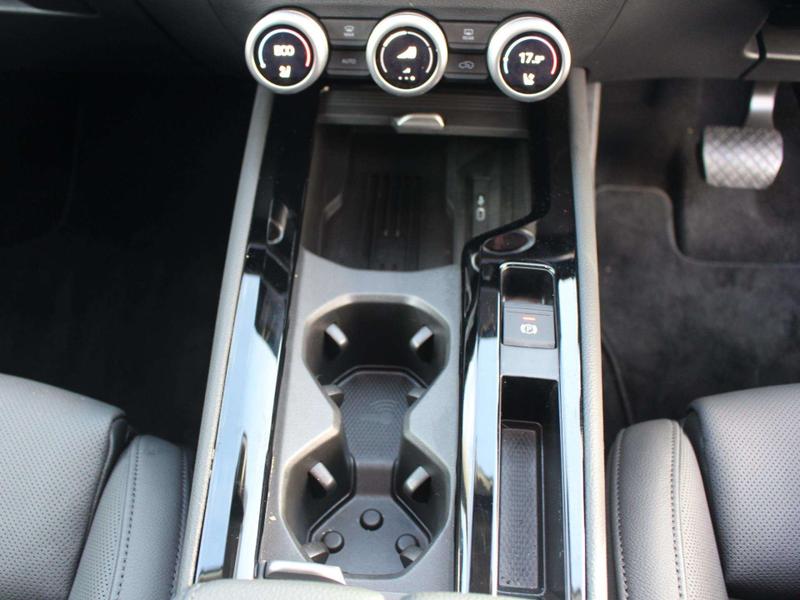 Used Skoda Superb 2024 for sale - 76196636: Photo 30