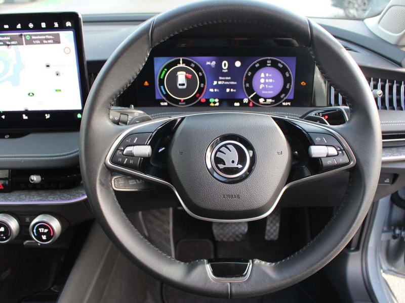 Used Skoda Superb 2024 for sale - 76196636: Photo 31