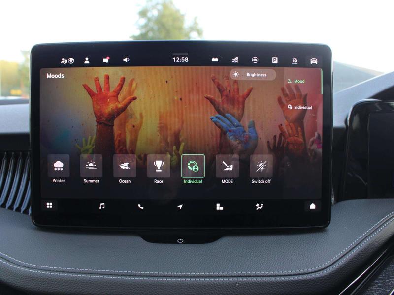 Used Skoda Superb 2024 for sale - 76196636: Photo 39