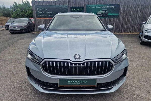 Used Skoda Superb 2024 for sale - 76196636: Photo 7