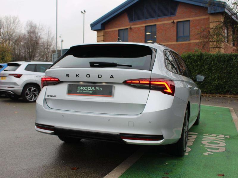 Used Skoda Octavia 2025 for sale - 76984828: Photo 8