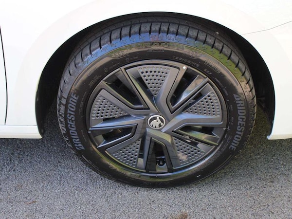 Used Skoda Fabia 2025 for sale - 75752068: Photo 38