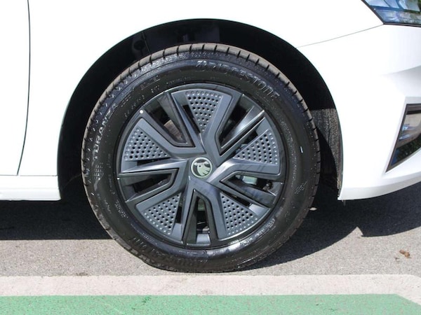 Used Skoda Fabia 2025 for sale - 75752068: Photo 5