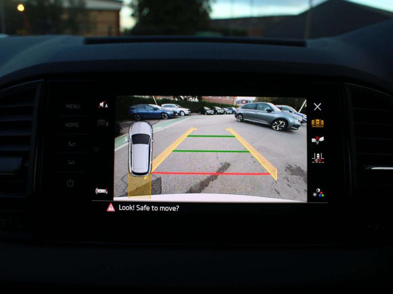 Used Skoda Karoq 2025 for sale - 76332640: Photo 29