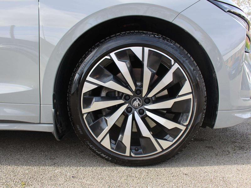 Used Skoda Enyaq 2025 for sale - 78067492: Photo 5