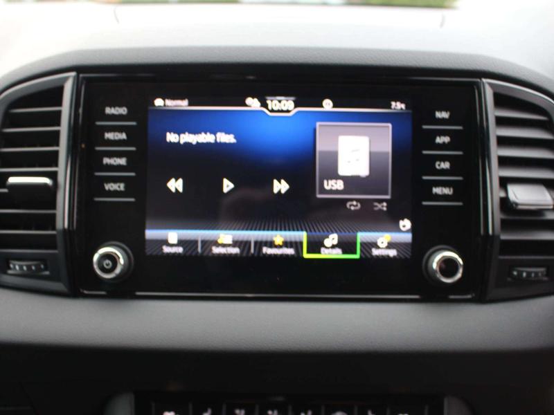 Used Skoda Karoq 2023 for sale - 76862432: Photo 32