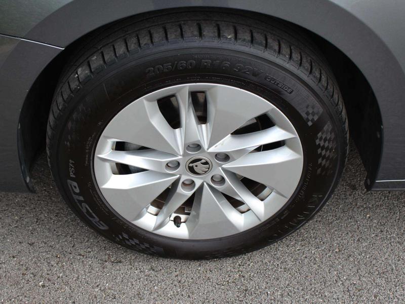 Used Skoda Octavia 2023 for sale - 76568461: Photo 37