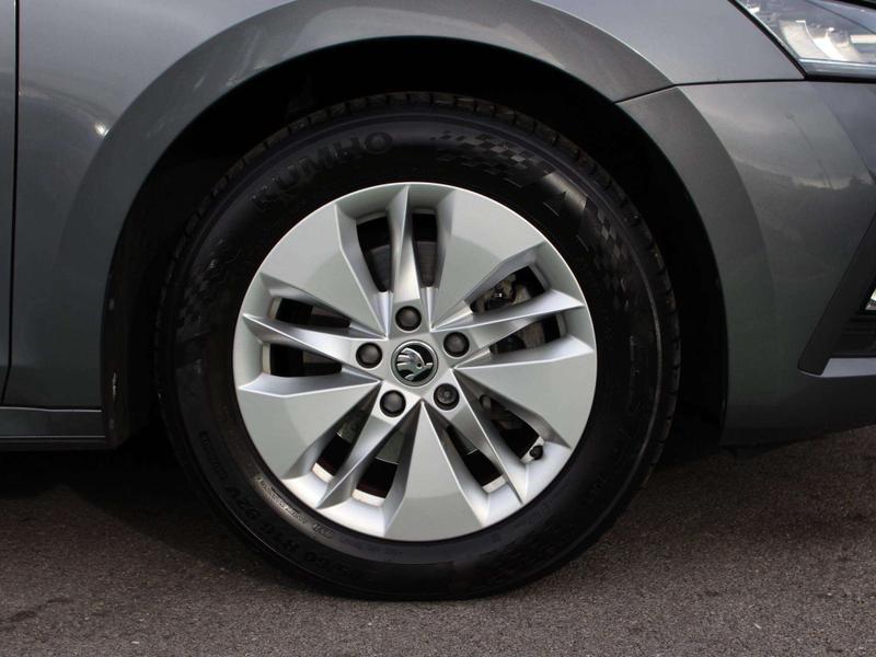 Used Skoda Octavia 2023 for sale - 76568461: Photo 5