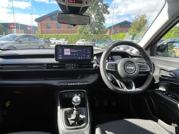 Used Jeep Avenger 2025 for sale - 79842335: Photo