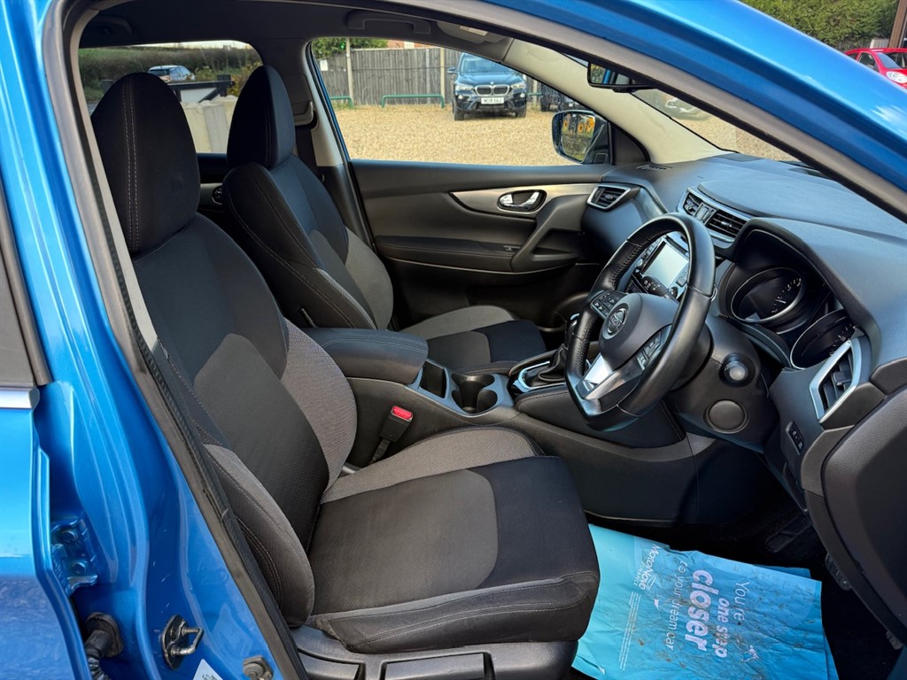 Used Nissan Qashqai 2017 for sale - 76544643: Photo 23