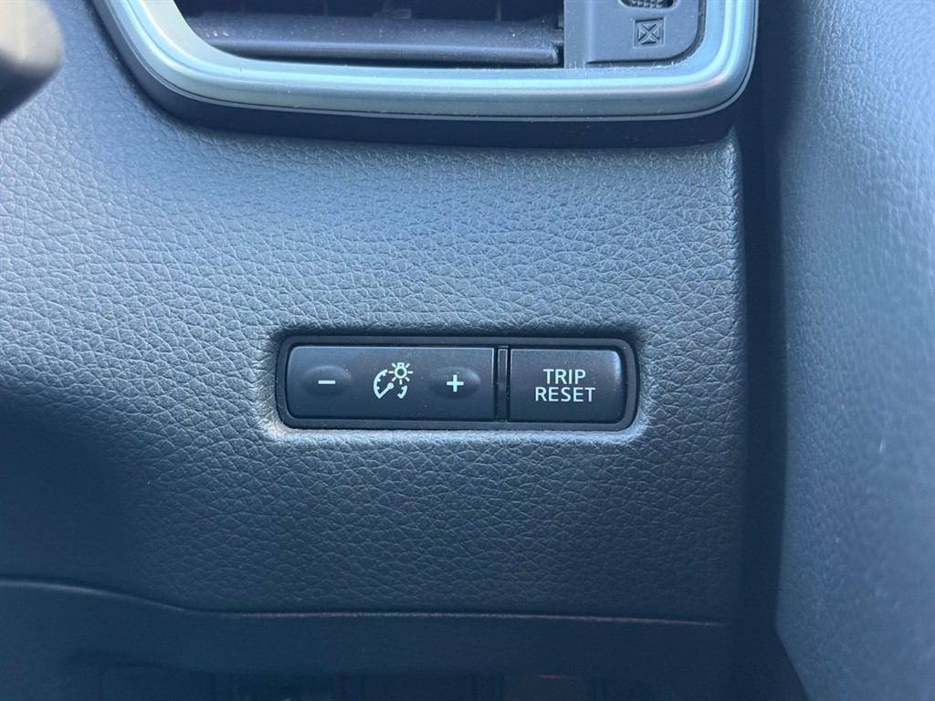 Used Nissan Qashqai 2017 for sale - 76544643: Photo 31