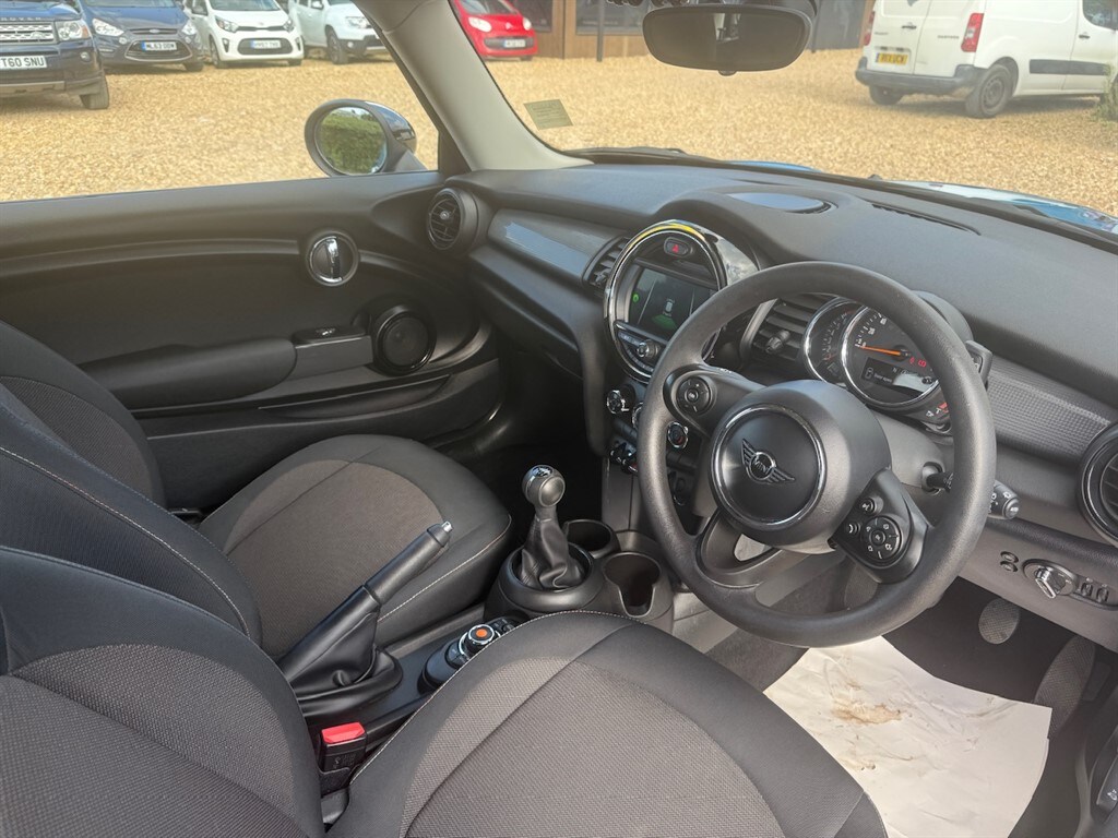 Used MINI Hatch 2019 for sale - 75930306: Photo 27