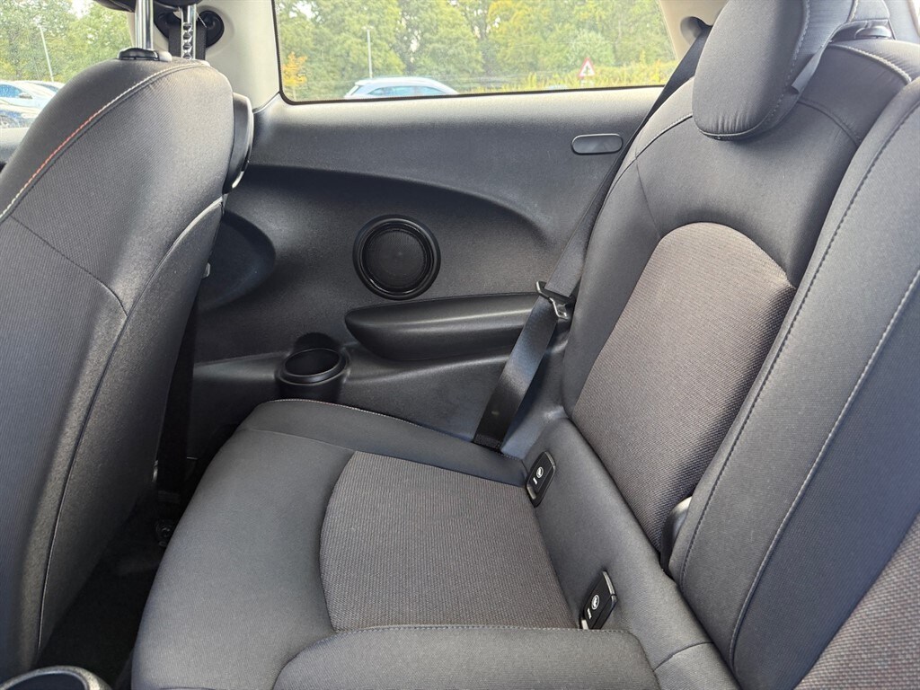 Used MINI Hatch 2019 for sale - 75930306: Photo 51