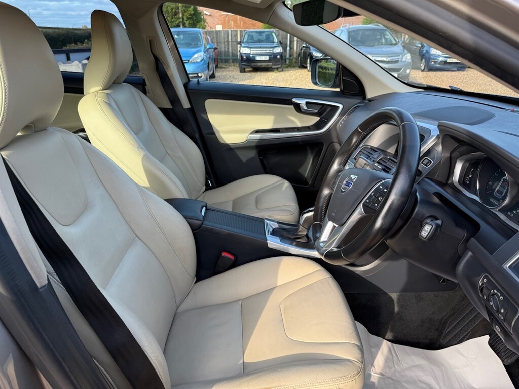 Used Volvo XC60 2015 for sale - 75844055: Photo 22
