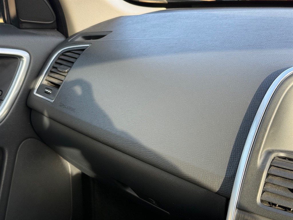 Used Volvo XC60 2015 for sale - 75844055: Photo 40