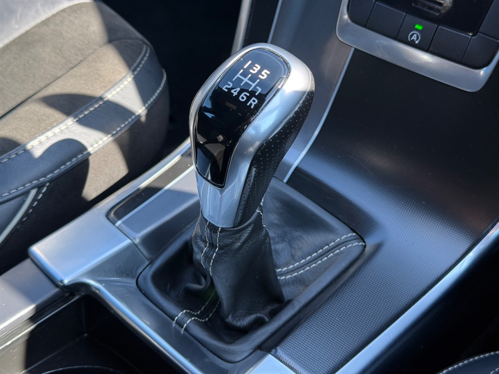 Used Volvo XC60 2017 for sale - 75844034: Photo 44