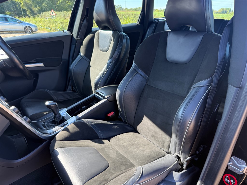 Used Volvo XC60 2017 for sale - 75844034: Photo 51