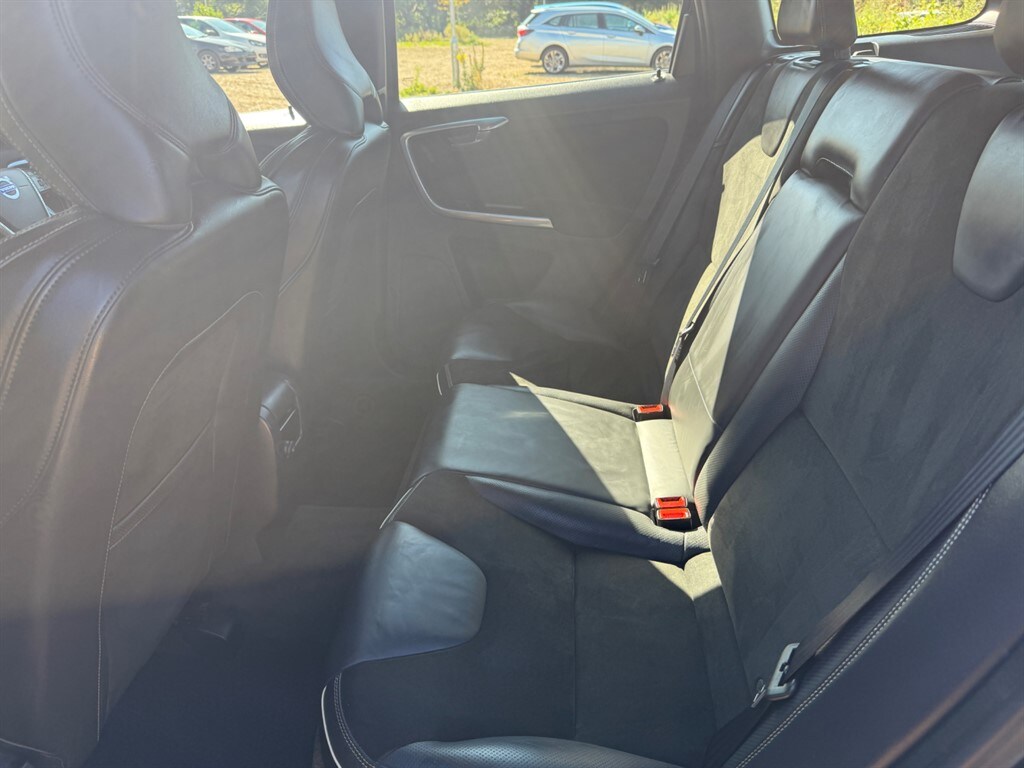 Used Volvo XC60 2017 for sale - 75844034: Photo 53
