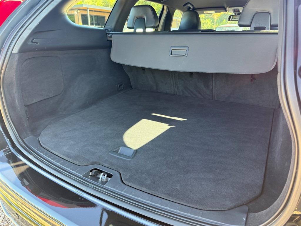 Used Volvo XC60 2017 for sale - 75844034: Photo 57