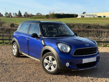 2015 - 1.6 Cooper ALL4 5dr Auto