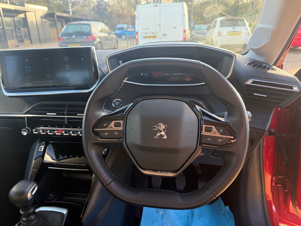 Used Peugeot 208 2020 for sale - 76290156: Photo 24