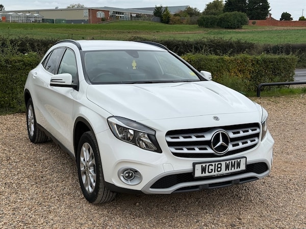 Used Mercedes-Benz GLA 2018 for sale - 76265779: Photo 2