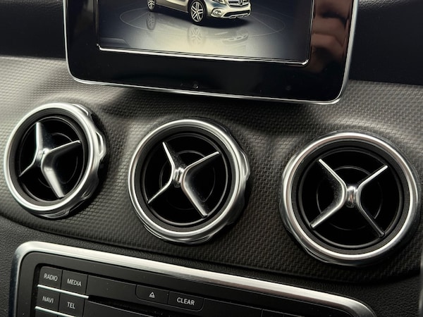 Used Mercedes-Benz GLA 2018 for sale - 76265779: Photo 40