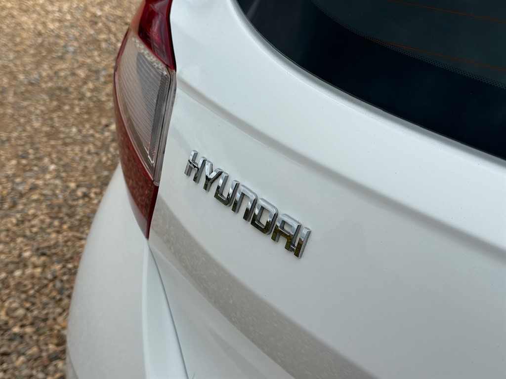 Used Hyundai i10 2020 for sale - 76255144: Photo 14